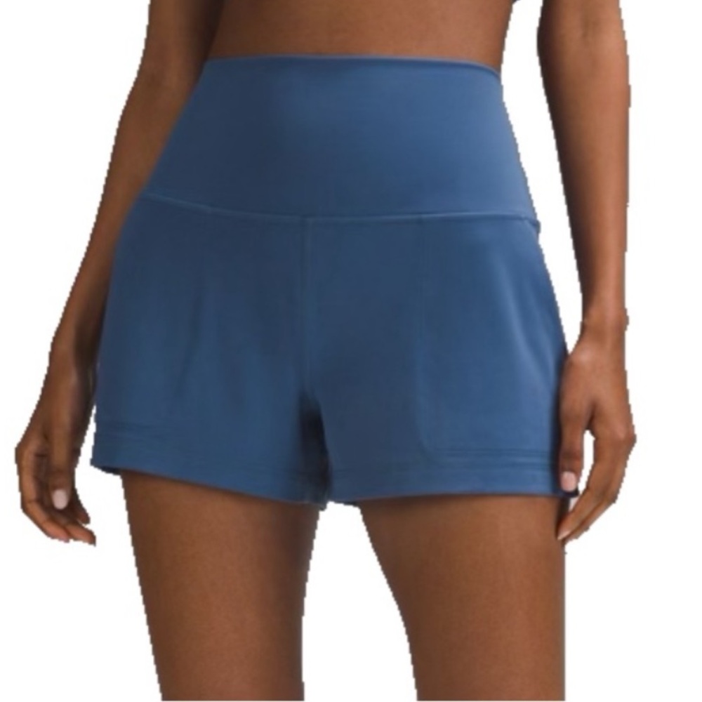 Lululemon Align Classic Fit High-Rise Short 3" Pitch Blue size 8